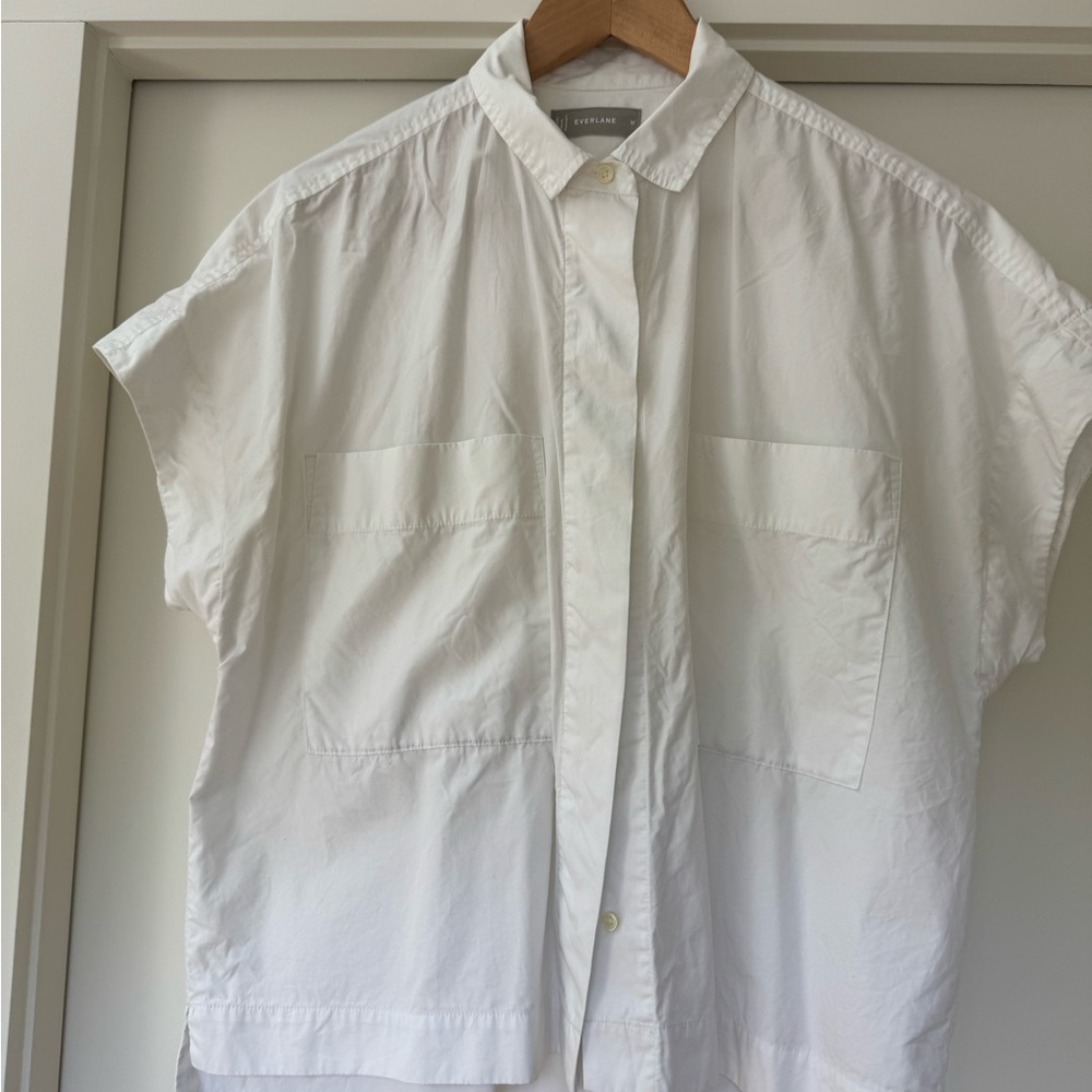 Everlane Boxy Oxford. Size M. White.